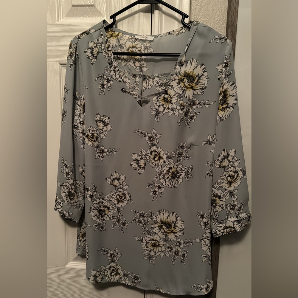 Large sage green floral top